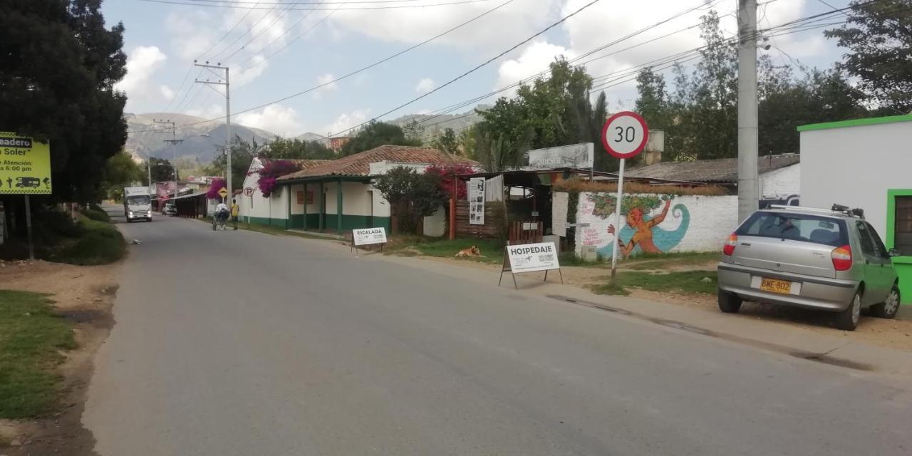Hotel Hostal Caminos De Suesca Exteriér fotografie